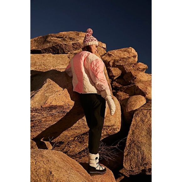 Free People x FP Movement Landscape View Ski Coat
MSRP $398 Large - Picture 7 of 7